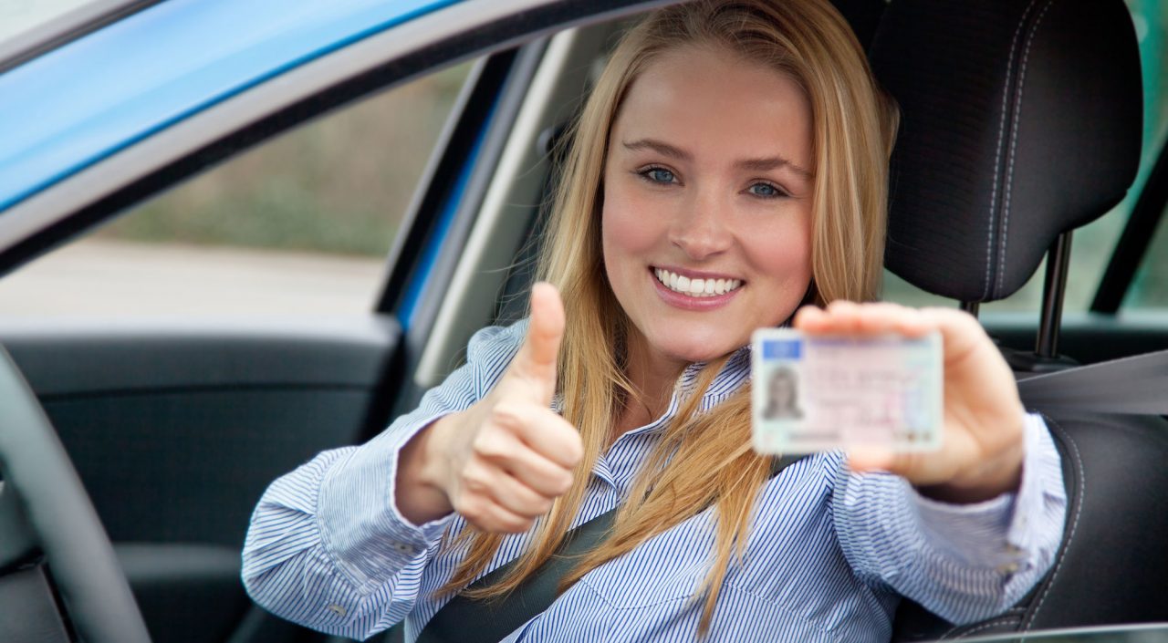 ¿cuándo se pierde la vigencia del permiso de conducir?